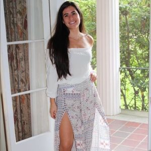 Brandy Melville Peasant Crop